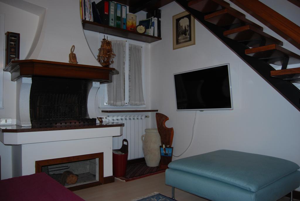 קיוג'ה Art Apartment מראה חיצוני תמונה