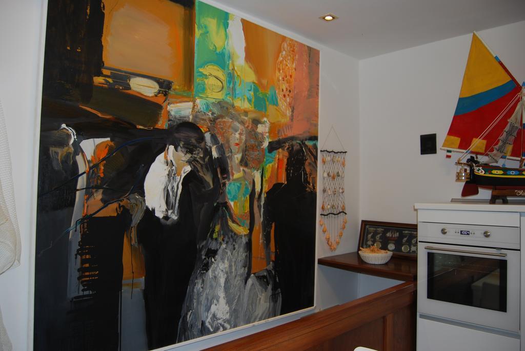 קיוג'ה Art Apartment מראה חיצוני תמונה