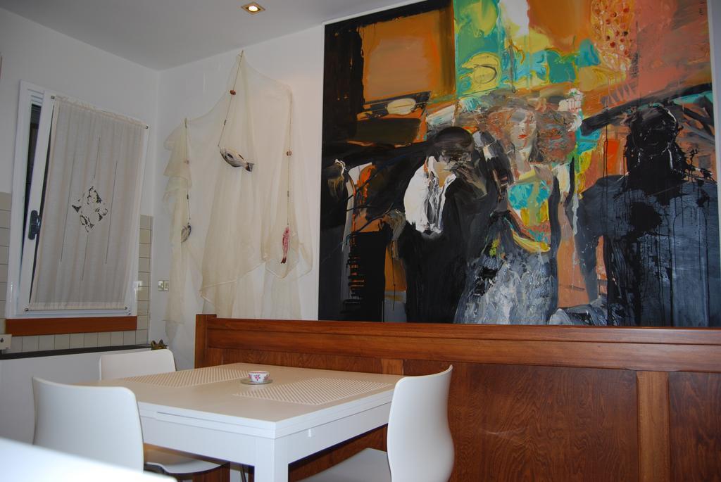 קיוג'ה Art Apartment מראה חיצוני תמונה